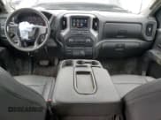 ✅ 2021 Chevrolet Silverado 1500 • VIN: 1GB4WLE75MF306707 • Лот: 58062155. Опубликован ранее на Copart с пробегом 75 299 миль. Бесплатный доступ к архиву аукционных продаж из США и подробный отчёт об истории автомобиля на DreamBid. Изображение 8.