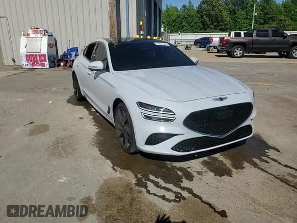 ✅ 2022 Genesis G70 3.3T • VIN: KMTG54TE8NU085587 • Lot: 57897535. Listed on Copart with 23,785 mi. Free auction sales archive from the USA and detailed vehicle history report at DreamBid. Image 13.