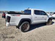 ✅ 2023 Toyota Tacoma TRD Off Road • VIN: 3TMCZ5AN0PM597376 • Lot: 85420955. Wystawiony na Copart z przebiegiem 37 303 mil. Bezpłatny archiwum sprzedaży aukcyjnych z USA i szczegółowy raport historii pojazdu na DreamBid. Zdjęcie 3.