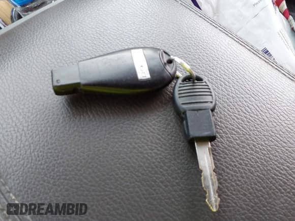 ✅ 2013 Dodge Challenger Rallye Redline • VIN: 2C3CDYAG0DH704233 • Lot: 41299191. Wystawiony na IAAI z przebiegiem 158 081 mil. Bezpłatny archiwum sprzedaży aukcyjnych z USA i szczegółowy raport historii pojazdu na DreamBid. Zdjęcie 11.