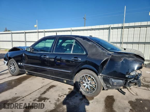 ✅ 2002 Mercedes-Benz E 320 • VIN: WDBJF65J22B467773 • Lot: 69216685. Wystawiony na Copart z przebiegiem 235 860 mil. Bezpłatny archiwum sprzedaży aukcyjnych z USA i szczegółowy raport historii pojazdu na DreamBid. Zdjęcie 2.