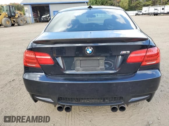 ✅ 2011 BMW M3 • VIN: WBSKG9C52BE645554 • Lot: 72788864. Listed on Copart with 151,757 mi. Free auction sales archive from the USA and detailed vehicle history report at DreamBid. Image 6.