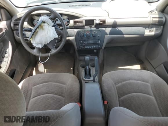 ✅ 2002 Dodge Stratus SXT • VIN: 1B3EL46R22N262913 • Lot: 65533925. Wystawiony na Copart z przebiegiem Nie podano. Bezpłatny archiwum sprzedaży aukcyjnych z USA i szczegółowy raport historii pojazdu na DreamBid. Zdjęcie 8.