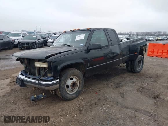 ✅ 1997 Chevrolet Silverado 3500 • VIN: 1GCHC39R8VF017050 • Lot: 41515566. Listed on IAAI with 120,522 mi. Free auction sales archive from the USA and detailed vehicle history report at DreamBid. Image 17.