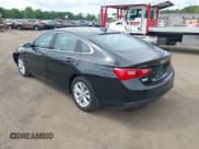 ✅ 2024 Chevrolet Malibu LT • VIN: 1G1ZD5ST2RF219142 • Lot: 43106737. Wystawiony na IAAI z przebiegiem 2 232 mil. Bezpłatny archiwum sprzedaży aukcyjnych z USA i szczegółowy raport historii pojazdu na DreamBid. Zdjęcie 3.