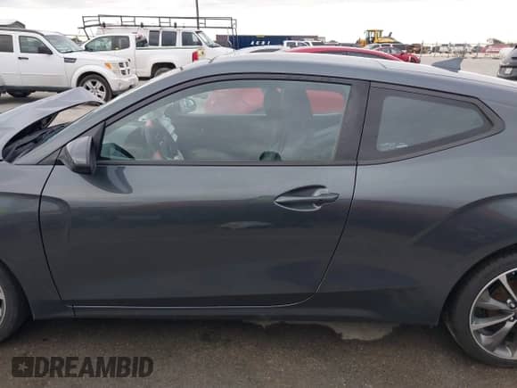 2021 Hyundai Veloster 2.0 z VIN KMHTG6AF1MU032870, wystawiony jako IAAI lot #41323767 z przebiegiem 25 955 mil mil oraz . Historia ofert i sprzedaży dostępna na DreamBid. Obrazek 13.