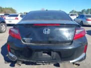 ✅ 2017 Honda Accord EX-L • VIN: 1HGCT2B8XHA005068 • Lot: 43722339. Listed on IAAI with 116,984 mi. Free auction sales archive from the USA and detailed vehicle history report at DreamBid. Image 17.