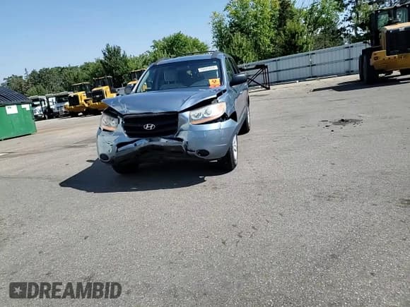✅ 2009 Hyundai Santa Fe GLS • VIN: 5NMSG73D49H254626 • Lot: 70693824. Listed on Copart with Not provided. Free auction sales archive from the USA and detailed vehicle history report at DreamBid. Image 12.