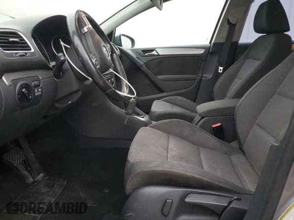 ✅ 2013 Volkswagen Golf TDI • VIN: WVWDM7AJ1DW045795 • Lot: 89479485. Listed on Copart with 211,391 mi. Free auction sales archive from the USA and detailed vehicle history report at DreamBid. Image 7.