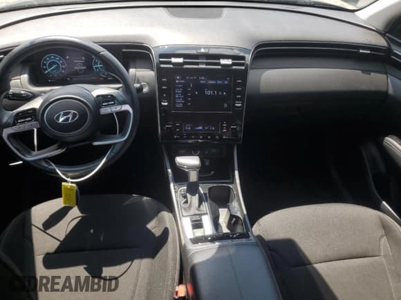 ✅ 2022 Hyundai Tucson SEL • VIN: 5NMJF3AE1NH067647 • Lot: 63680984. Wystawiony na Copart z przebiegiem 39 001 mil. Bezpłatny archiwum sprzedaży aukcyjnych z USA i szczegółowy raport historii pojazdu na DreamBid. Zdjęcie 8.