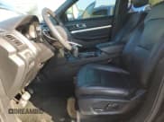 ✅ 2016 Ford Explorer XLT • VIN: 1FM5K8D80GGC95208 • Lot: 81085655. Wystawiony na Copart z przebiegiem 107 405 mil. Bezpłatny archiwum sprzedaży aukcyjnych z USA i szczegółowy raport historii pojazdu na DreamBid. Zdjęcie 7.