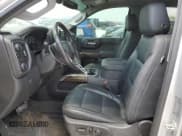 ✅ 2019 Chevrolet Silverado 1500 RST • VIN: 3GCUYEED5KG160537 • Lot: 68930774. Wystawiony na Copart z przebiegiem 65 000 mil. Bezpłatny archiwum sprzedaży aukcyjnych z USA i szczegółowy raport historii pojazdu na DreamBid. Zdjęcie 7.