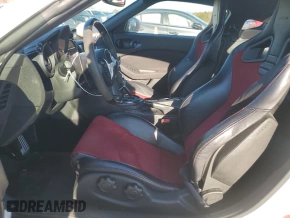 ✅ 2016 Nissan 370Z • VIN: JN1AZ4EH7GM937014 • Lot: 83560164. Wystawiony na Copart z przebiegiem 52 745 mil. Bezpłatny archiwum sprzedaży aukcyjnych z USA i szczegółowy raport historii pojazdu na DreamBid. Zdjęcie 7.