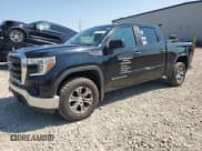 ✅ 2021 GMC Sierra 1500 • VIN: 3GTU9AEF7MG212843 • Lot: 65900855. Wystawiony na Copart z przebiegiem 158 801 mil. Bezpłatny archiwum sprzedaży aukcyjnych z USA i szczegółowy raport historii pojazdu na DreamBid. Zdjęcie 1.