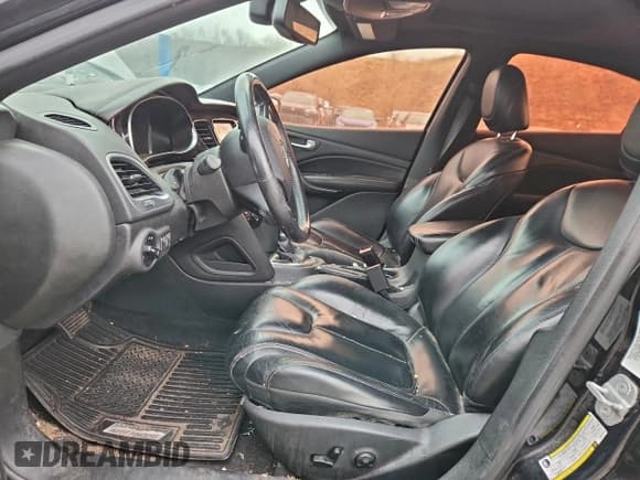 ✅ 2013 Dodge Dart Limited • VIN: 1C3CDFCA2DD226780 • Lot: 93863065. Wystawiony na Copart z przebiegiem 95 454 mil. Bezpłatny archiwum sprzedaży aukcyjnych z USA i szczegółowy raport historii pojazdu na DreamBid. Zdjęcie 7.