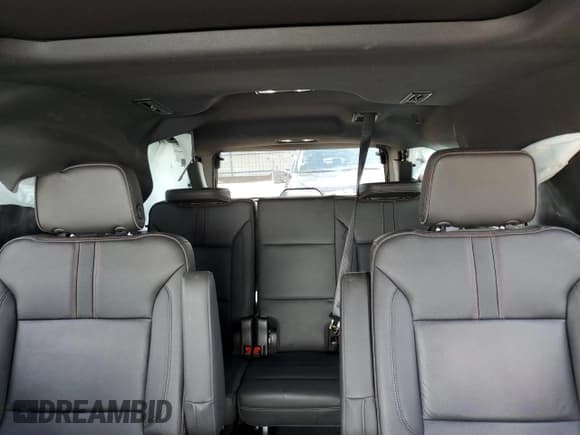 ✅ 2022 Chevrolet Suburban RST • VIN: 1GNSKEKD9NR105677 • Lot: 70652555. Listed on Copart with 52,203 mi. Free auction sales archive from the USA and detailed vehicle history report at DreamBid. Image 10.