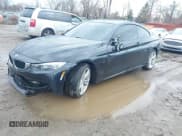 ✅ 2014 BMW 4 Series 435i xDrive • VIN: WBA3R5C57EK187561 • Lot: 41722571. Wystawiony na IAAI z przebiegiem 79 681 mil. Bezpłatny archiwum sprzedaży aukcyjnych z USA i szczegółowy raport historii pojazdu na DreamBid. Zdjęcie 19.