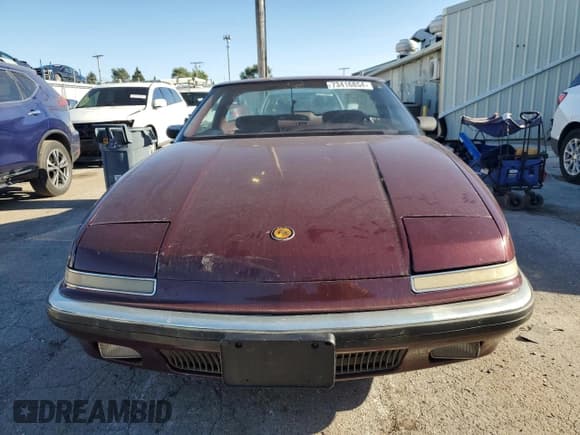 ✅ 1990 Buick Reatta • VIN: 1G4EC13C4LB905516 • Lot: 73416854. Wystawiony na Copart z przebiegiem 116 396 mil. Bezpłatny archiwum sprzedaży aukcyjnych z USA i szczegółowy raport historii pojazdu na DreamBid. Zdjęcie 5.