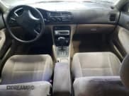 ✅ 1995 Honda Accord EX • VIN: 1HGCE1897SA010756 • Lot: 65445975. Listed on Copart with 54,064 mi. Free auction sales archive from the USA and detailed vehicle history report at DreamBid. Image 8.