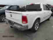 2017 Ram 1500 Laramie z VIN 1C6RR6NT0HS585415, wystawiony jako IAAI lot #40769269 z przebiegiem 133 057 mil mil oraz . Historia ofert i sprzedaży dostępna na DreamBid. Obrazek 4.