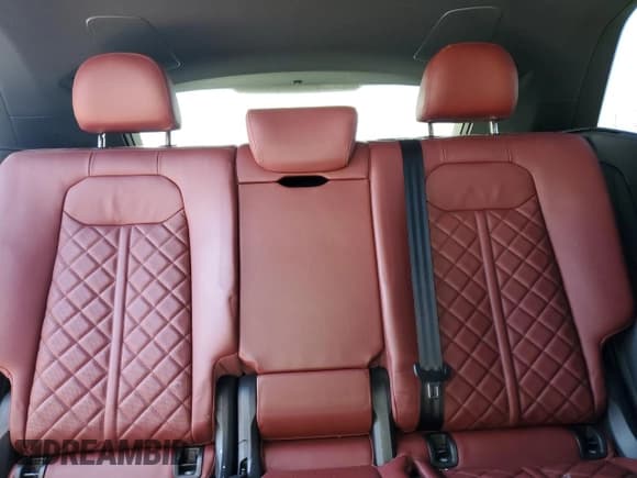 ✅ 2021 Audi SQ8 Prestige • VIN: WA1CWBF15MD022818 • Lot: 70191875. Listed on Copart with 36,189 mi. Free auction sales archive from the USA and detailed vehicle history report at DreamBid. Image 10.