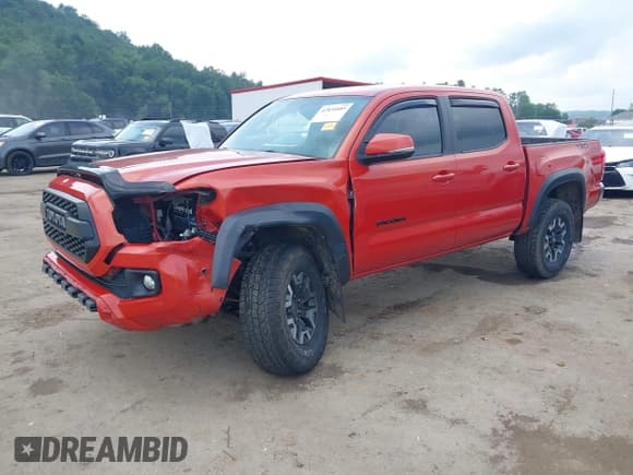 ✅ 2017 Toyota Tacoma SR5 • VIN: 3TMCZ5AN3HM115839 • Lot: 42834889. Listed on IAAI with 100,600 mi. Free auction sales archive from the USA and detailed vehicle history report at DreamBid. Image 2.