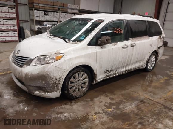 ✅ 2011 Toyota Sienna XLE • VIN: 5TDDK3DC0BS005250 • Lot: 41526861. Listed on IAAI with 145,466 mi. Free auction sales archive from the USA and detailed vehicle history report at DreamBid. Image 19.