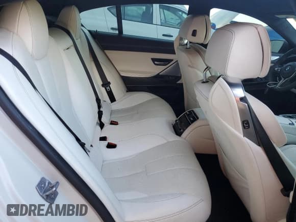 ✅ 2016 BMW M6 • VIN: WBS6E9C51GG437202 • Lot: 71389434. Wystawiony na Copart z przebiegiem 80 673 mil. Bezpłatny archiwum sprzedaży aukcyjnych z USA i szczegółowy raport historii pojazdu na DreamBid. Zdjęcie 10.