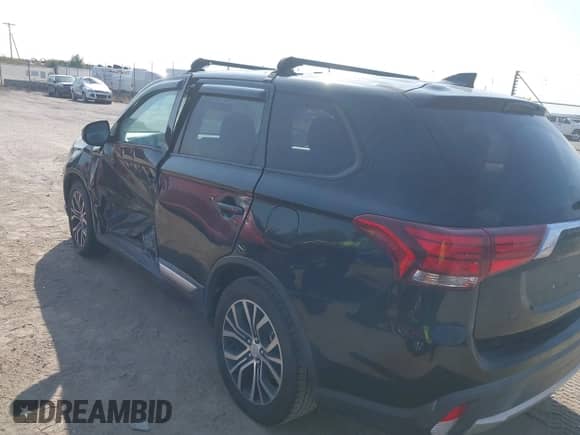 2018 Mitsubishi Outlander SE with VIN JA4AD3A31JJ004065, listed as a IAAI auction lot 43190539 with 160,381 mi miles and . Bid and sale history available at DreamBid. Image 3.