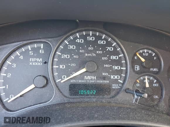 2002 Chevrolet Tahoe LT z VIN 1GNEK13Z62J111804, wystawiony jako Copart lot #68859255 z przebiegiem 105 922 mil mil oraz Szkoda całkowita • Salvage title. Historia ofert i sprzedaży dostępna na DreamBid. Obrazek 9.