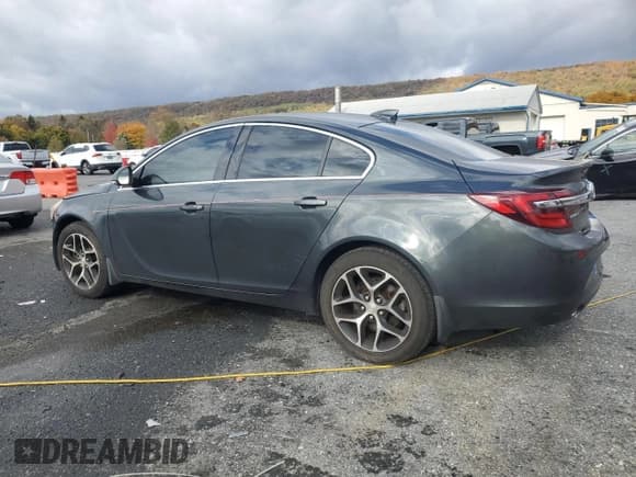 ✅ 2017 Buick Regal Sport Touring • VIN: 2G4GL5EX7H9193978 • Lot: 90664445. Listed on Copart with 92,779 mi. Free auction sales archive from the USA and detailed vehicle history report at DreamBid. Image 2.