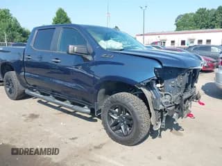 ✅ 2020 Chevrolet Silverado 1500 Custom Trail Boss • VIN: 1GCPYCEF9LZ163221 • Lot: 42594564. Wystawiony na IAAI z przebiegiem 63 910 mil. Bezpłatny archiwum sprzedaży aukcyjnych z USA i szczegółowy raport historii pojazdu na DreamBid. Zdjęcie 1.