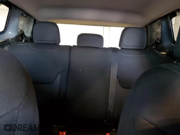 ✅ 2023 Jeep Renegade Latitude • VIN: ZACNJDB13PPP36111 • Лот: 82490395. Опубликован ранее на Copart с пробегом 31 575 миль. Бесплатный доступ к архиву аукционных продаж из США и подробный отчёт об истории автомобиля на DreamBid. Изображение 10.