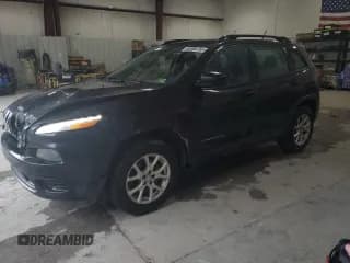 ✅ 2015 Jeep Cherokee Sport • VIN: 1C4PJMAB2FW659612 • Lot: 93085755. Wystawiony na Copart z przebiegiem 143 535 mil. Bezpłatny archiwum sprzedaży aukcyjnych z USA i szczegółowy raport historii pojazdu na DreamBid. Zdjęcie 1.