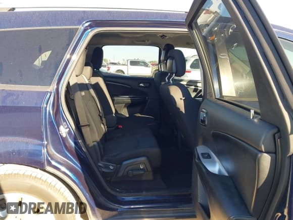 ✅ 2018 Dodge Journey SE • VIN: 3C4PDCAB4JT427982 • Лот: 43668910. Опубликован ранее на IAAI с пробегом 145 181 миль. Бесплатный доступ к архиву аукционных продаж из США и подробный отчёт об истории автомобиля на DreamBid. Изображение 8.