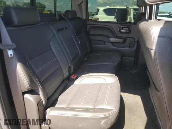 ✅ 2017 GMC Sierra 1500 Denali • VIN: 3GTU2PEJXHG185588 • Lot: 68372695. Listed on Copart with 131,793 mi. Free auction sales archive from the USA and detailed vehicle history report at DreamBid. Image 10.