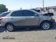 ✅ 2019 Chevrolet Equinox LT • VIN: 3GNAXUEV3KS572484 • Лот: 42888372. Опубликован ранее на IAAI с пробегом Не указан. Бесплатный доступ к архиву аукционных продаж из США и подробный отчёт об истории автомобиля на DreamBid. Изображение 12.