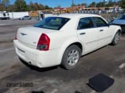 ✅ 2007 Chrysler 300 • VIN: 2C3KA43R97H710564 • Lot: 43483894. Listed on IAAI with 143,790 mi. Free auction sales archive from the USA and detailed vehicle history report at DreamBid. Image 4.