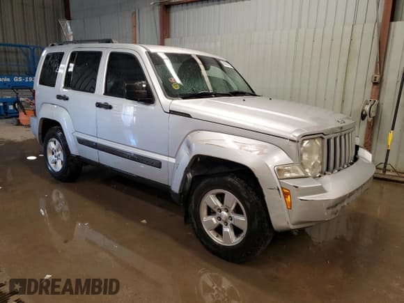 ✅ 2010 Jeep Liberty Sport • VIN: 1J4PN2GK7AW114217 • Lot: 86994205. Listed on Copart with 128,388 mi. Free auction sales archive from the USA and detailed vehicle history report at DreamBid. Image 4.