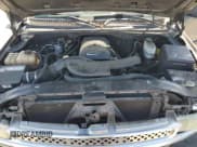 ✅ 2004 Chevrolet Suburban LS • VIN: 1GNEC16T04J219522 • Лот: 47453025. Опубликован ранее на Copart с пробегом Не указан. Бесплатный доступ к архиву аукционных продаж из США и подробный отчёт об истории автомобиля на DreamBid. Изображение 12.