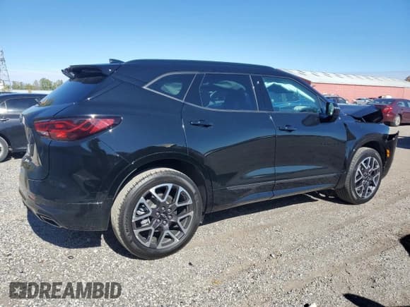 ✅ 2024 Chevrolet Blazer RS • VIN: 3GNKBKRS8RS132147 • Lot: 86169725. Listed on Copart with 41,762 mi. Free auction sales archive from the USA and detailed vehicle history report at DreamBid. Image 3.