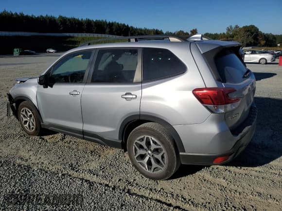 ✅ 2021 Subaru Forester Premium • VIN: JF2SKAFC5MH420324 • Лот: 87014415. Опубликован ранее на Copart с пробегом 30 123 миль. Бесплатный доступ к архиву аукционных продаж из США и подробный отчёт об истории автомобиля на DreamBid. Изображение 2.