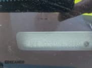 ✅ 2010 Lincoln MKZ • VIN: 3LNHL2GC4AR608669 • Lot: 42198042. Listed on IAAI with 122,715 mi. Free auction sales archive from the USA and detailed vehicle history report at DreamBid. Image 9.