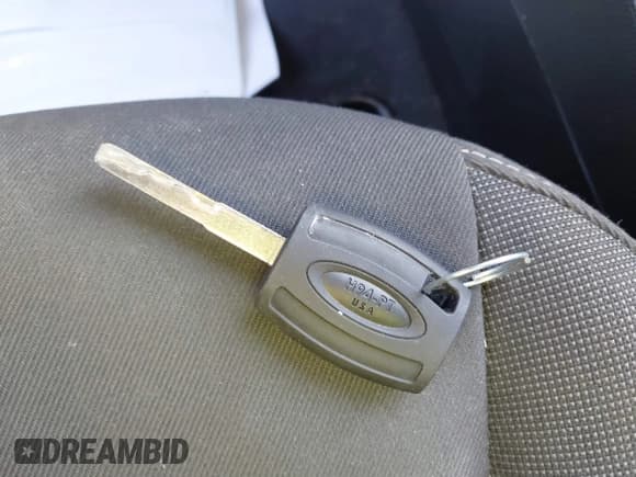 ✅ 2019 Ford Fiesta SE • VIN: 3FADP4BJ7KM133998 • Lot: 41532094. Wystawiony na IAAI z przebiegiem 89 416 mil. Bezpłatny archiwum sprzedaży aukcyjnych z USA i szczegółowy raport historii pojazdu na DreamBid. Zdjęcie 11.