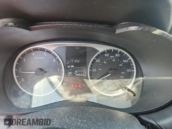 ✅ 2022 Nissan Versa S • VIN: 3N1CN8DVXNL859595 • Lot: 68927995. Wystawiony na Copart z przebiegiem 49 565 mil. Bezpłatny archiwum sprzedaży aukcyjnych z USA i szczegółowy raport historii pojazdu na DreamBid. Zdjęcie 9.