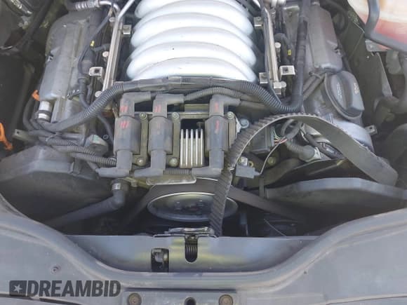 ✅ 2003 Volkswagen Passat GLX • VIN: WVWRH63B83P244796 • Lot: 42228440. Listed on IAAI with 127,068 mi. Free auction sales archive from the USA and detailed vehicle history report at DreamBid. Image 6.