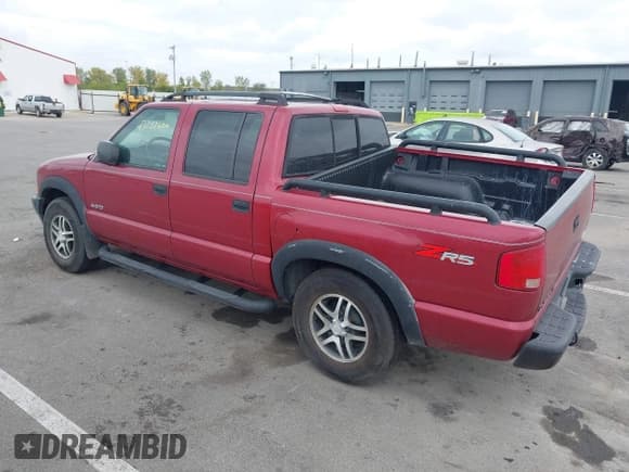 ✅ 2004 Chevrolet S-10 LS • VIN: 1GCDT13X44K103486 • Lot: 43251600. Wystawiony na IAAI z przebiegiem 193 093 mil. Bezpłatny archiwum sprzedaży aukcyjnych z USA i szczegółowy raport historii pojazdu na DreamBid. Zdjęcie 3.