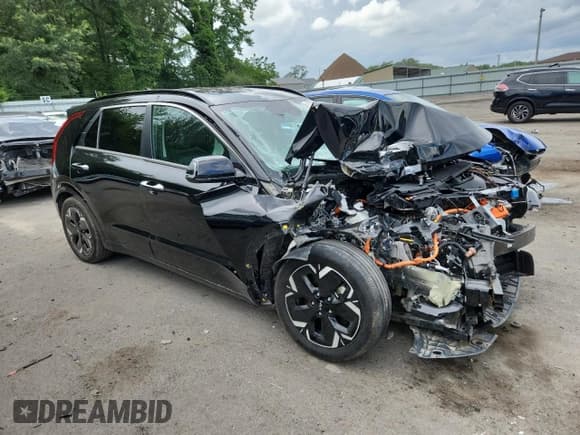 ✅ 2023 Kia Niro Wave • VIN: KNDCT3L16P5043281 • Lot: 63370915. Wystawiony na Copart z przebiegiem Nie podano. Bezpłatny archiwum sprzedaży aukcyjnych z USA i szczegółowy raport historii pojazdu na DreamBid. Zdjęcie 4.