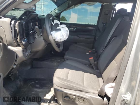 ✅ 2025 Chevrolet Silverado 1500 • VIN: 3GCPKDEK3SG101090 • Лот: 68226025. Опубликован ранее на Copart с пробегом 8 645 миль. Бесплатный доступ к архиву аукционных продаж из США и подробный отчёт об истории автомобиля на DreamBid. Изображение 7.