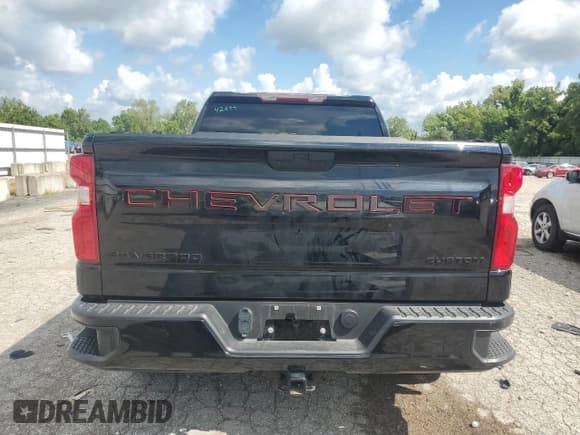 ✅ 2020 Chevrolet Silverado 1500 Custom • VIN: 1GCRYBEK2LZ363020 • Lot: 68135275. Listed on Copart with 61,215 mi. Free auction sales archive from the USA and detailed vehicle history report at DreamBid. Image 6.